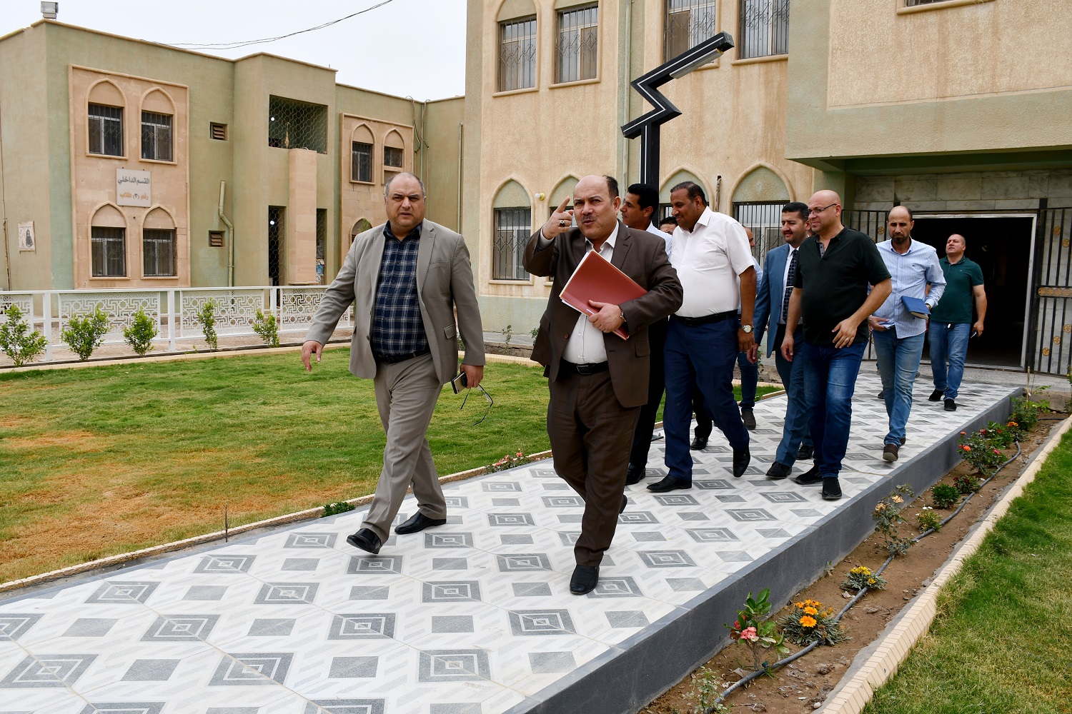 السيد مدير قسم شؤون الأقسام الداخلية في وزارة التعليم يزور الأقسام الداخلية في جامعة الأنبار